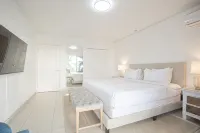 The Maho Hideaway on Sunset "Airplane" Beach - Balcony