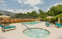 Golf Course Getaway, Pool, Hot Tub & Red Rocks - 4-Sterne