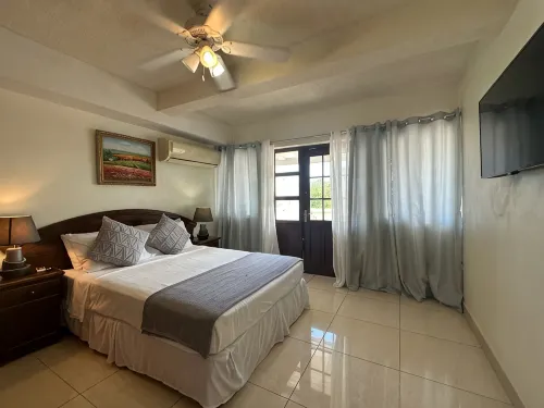 St. Lawrence Suites - Suite Three - 2 tähden