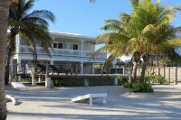 Ocean Front  Home with pier. - โฮมสเตย์