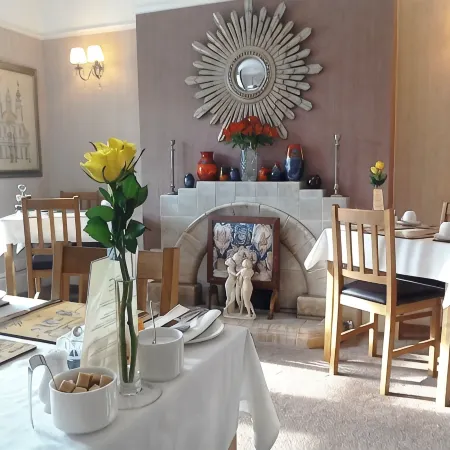 South Lodge Guest House