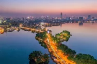 Bay Luxury Beijing Hotel - parking