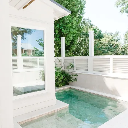 Elegant Cottage on the Bluff Downtown Fairhope (B)