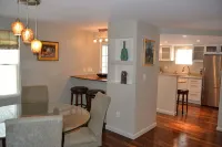High End Apartment in Downtown  Hallowell - 3성급