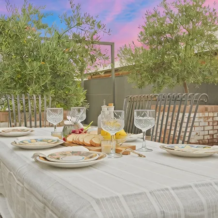 Mediterranean Escape – Pool, Pizza Oven & Near Zoo