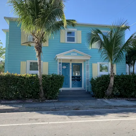 Studio #3 - 2 blocks to Downtown Lake Worth Beach