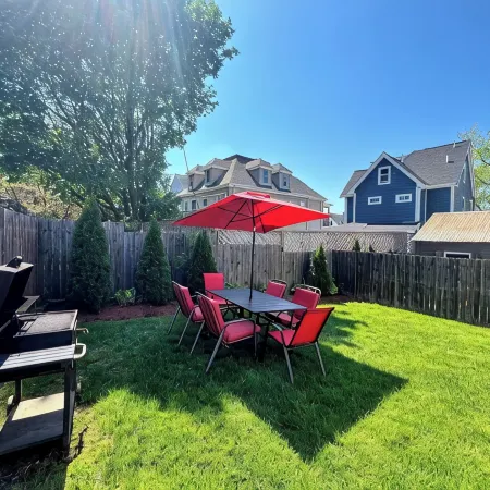 Stylish Boston-Area Duplex - Free Parking, Yard, Comfortable Stay
