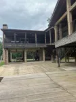 House/Boat house on the river!  Boat lift and boat ramp, sun deck, ice machine - Homestays