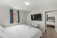3 Miles to Ark! Basement Playroom with Video Arcade! - WiFi