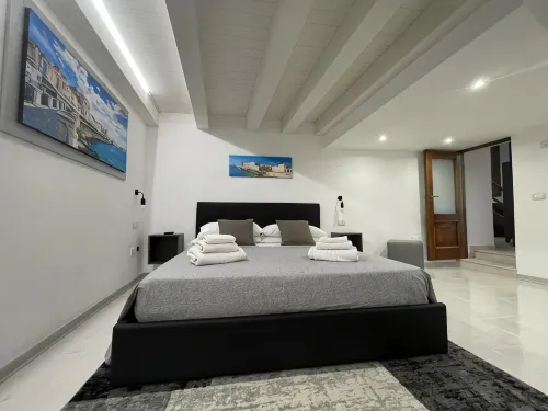 Maniace Apartment - Bungalows