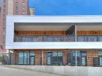 The Cartier Lux DT Apt w/Skyline view - Condos