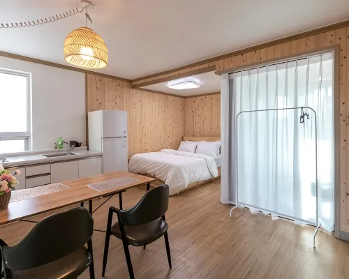 Jeju Solsup Pension Hotels near غابات بيجاريم