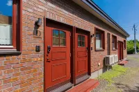 Brick House Furano - 2-Star