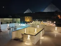 Antique Pyramids Inn - Pensions