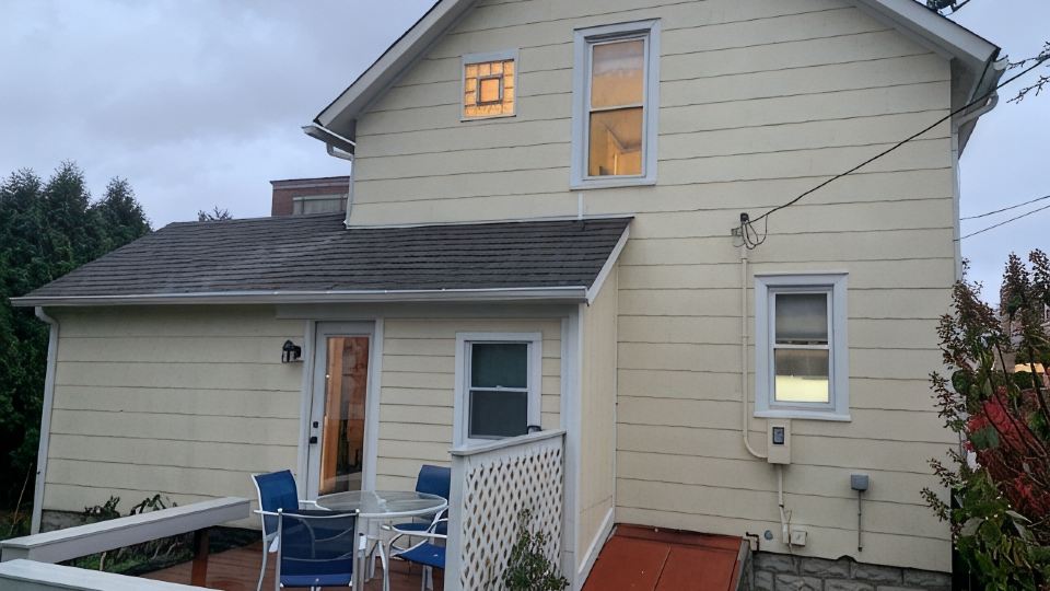 Walking distance to everything downtown Naperville!