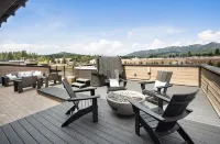 Whitefish Montana Penthouse with views of Whitefish Mountain Resort - Boutique