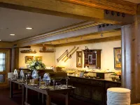 Stein Eriksen Lodge Deer Valley Hotels near Ruby Express