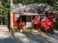 Critter Cottage at Coops Creek Cabins - Homestays
