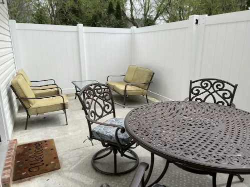 Murfreesboro townhome, convenient to I-24,  30 minutes to Nashville - 4-Star
