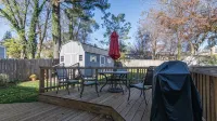 Charming Home Minutes from Downtown Rockville - Wifi