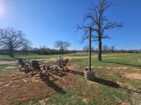 Romantic Stay in  Beautiful New RV on 30 Acres - 2-Star