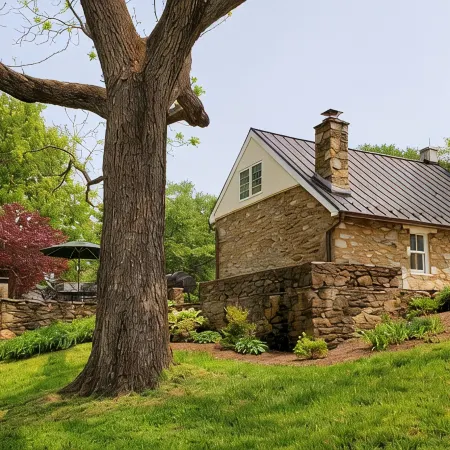 18th Century Stone Cottage minutes from historic Middleburg