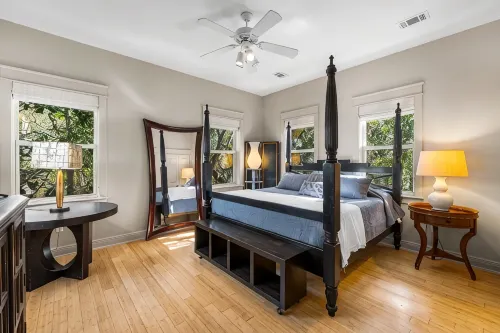 Sleeps 15 Heated Pool Walk to Seaside Roof Top 1 block to Beach + Chairs & Bikes - 4-Star