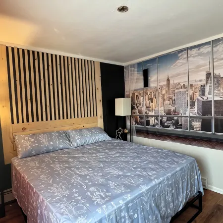 Electric City Mid-Term Downtown Apartment