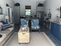 Sunset Creek - Incredible Style & Decor - a true Flagler Beach Hidden Gem! - Beach