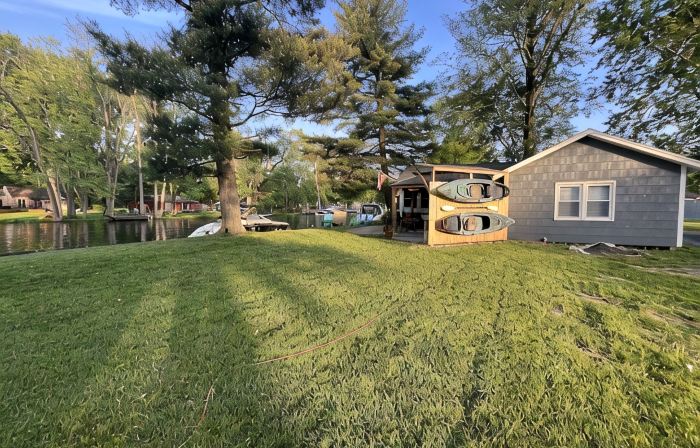 Waterfront!Outdoor living! Canoe kayaks paddleboard 60 ft dock Newly Renovated