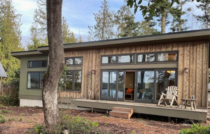 Marrowstone Waterfront Cottage