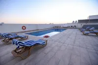 BW Suites & Spa - Rooftop Pools