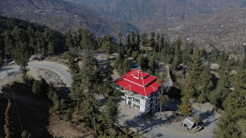 Al Sadiq Hotel & Restaurant Malam Jabba Swat - 3성급