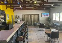 Travel Lodge - bar
