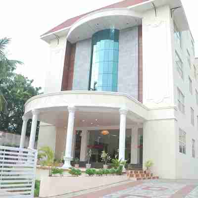 Hotel Vpn Residency Hotel Exterior