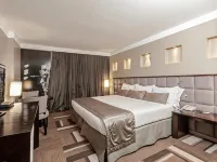 Full Jazz by Slaviero Hotéis Hotels near Batel
