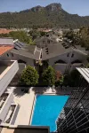 Infinity Hotel - parking