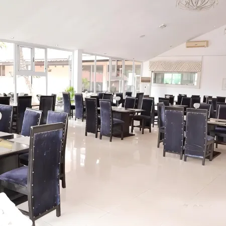 Theaknac Hotel
