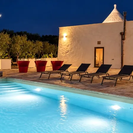 Perfect Oasis Among Olive Trees and Private Pool, for an Authentic Experience!