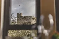 Windsor Castle Views & Parking - By Tempstay - 2 stelle