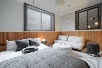 3 min from Komagome Station, great access | Direct access to Ikebukuro, Shinjuku, and Ueno - 3-Star