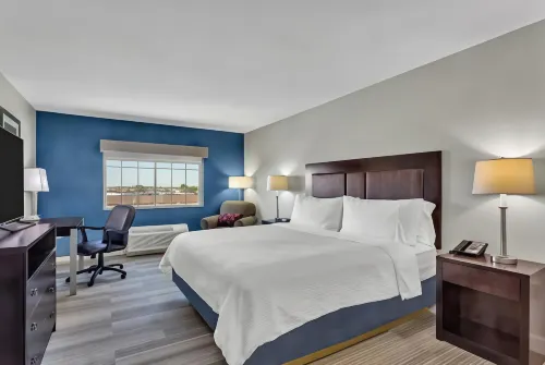 Holiday Inn Express & Suites El Centro by IHG Hotels in El Centro