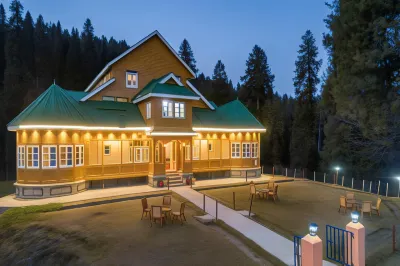 Gulmarg Ski Hill Resort Hotels in Baramulla