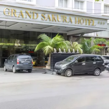 Grand Sakura Hotel