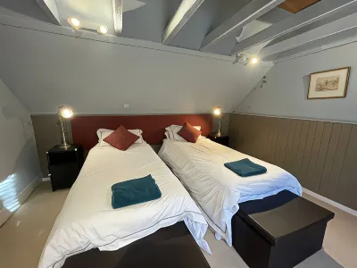 The Fiddichside Inn Hotels in der Nähe von Rothes Glen, The Luxury Castle for Whisky Connoisseurs