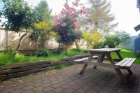 Howards Mountain Lodge
