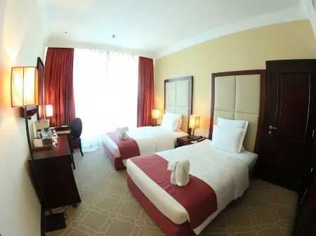 Grand Regal Hotel