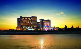 NagaWorld Hotel & Entertainment Complex