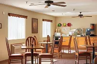 Capri Inn & Suites - Beatrice Hotels in Beatrice