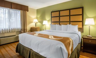 Quality Inn & Suites Marinette